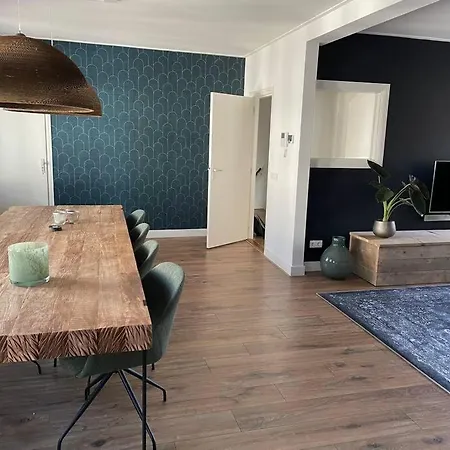 Spacious In Scenic Quarter With Huge Roof Terrace * Breda